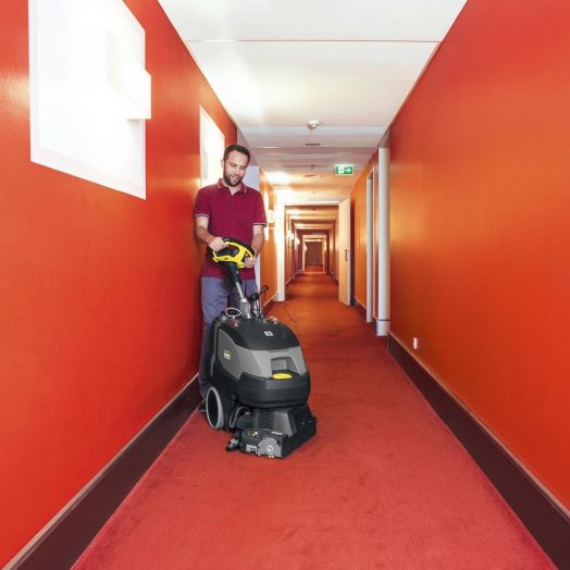 Четкова машина за пране на мокети и килими Karcher BRC 40/22 C - Image 4