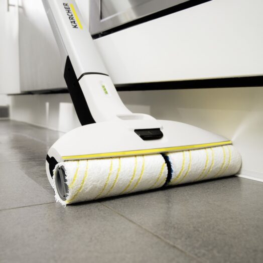 Акумулаторна машина за миене на твърд под Karcher EWM 2 - Image 8