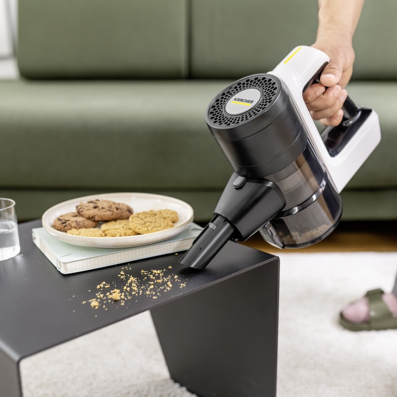 Удобна акумулаторна прахосмукачка Karcher VCS 3 Nano - Image 4