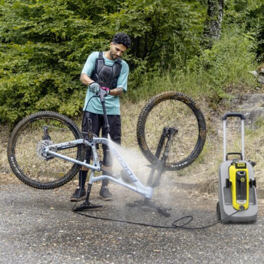 Мобилна водоструйка с батерия и резервоар за чиста вода Karcher OC 6-18 Premium - Image 4