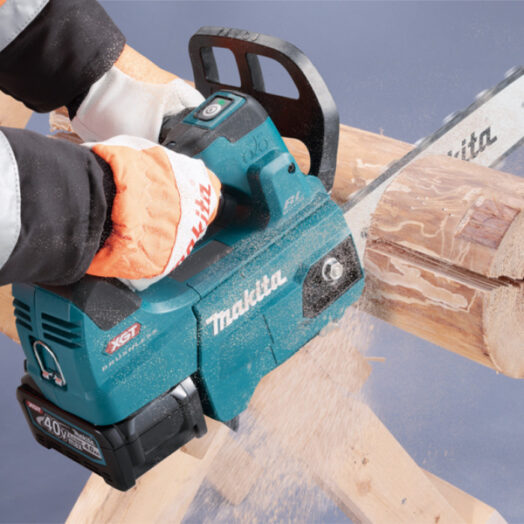 Комплект акумулаторна резачка с батерия и зарядно MAKITA XGT UC004GM101 40V 35cm - Image 4