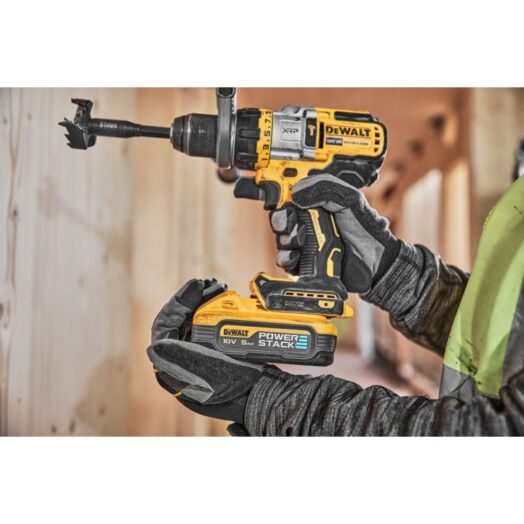Акумулаторен ударен винтоверт DEWALT DCD999H2T 18V 126Nm в комплект с 2 батерии куфар и зарядно - Image 4