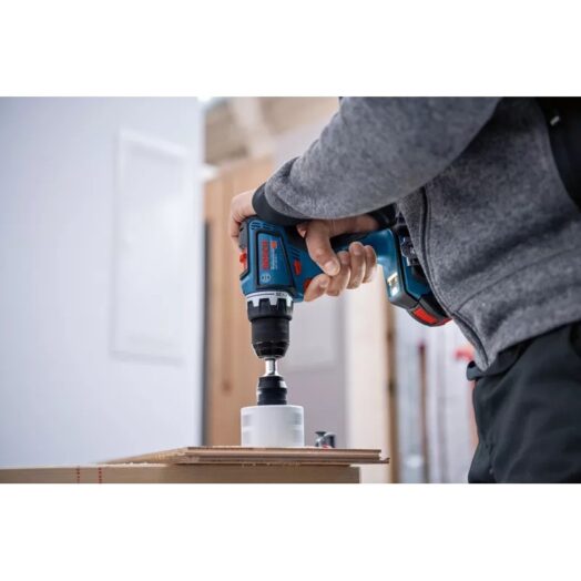 Акумулаторен винтоверт BOSCH GSR 18V-90 C 18V 64Nm комплект с 3 батерии зарядно и куфар - Image 5