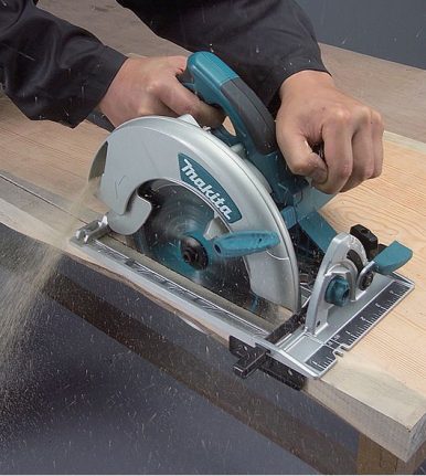 Ръчен циркуляр MAKITA 5008MG, 1800W, 210mm