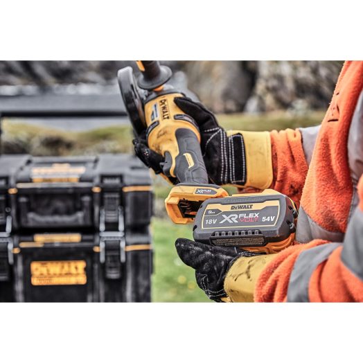 Акумулаторен ъглошлайф DеWALT DCG418X2, 54V XR FLEXVOLT, 125mm - Image 4
