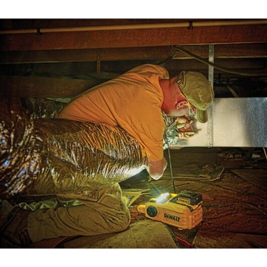 Акумулаторен фенер DeWALT DCL060 - Image 5