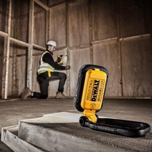 Акумулаторен LED фенер DeWALT DCL182 - Image 7