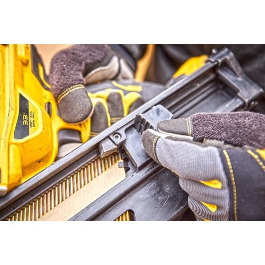 Акумулаторен такер за пирони за дърво DeWALT DCN930N, 18V, 50 до 90mm - Image 6