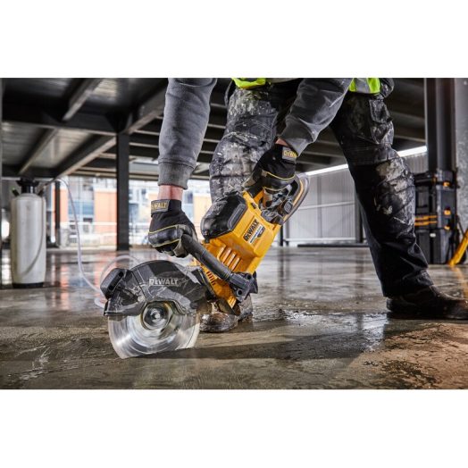 Акумулаторен циркуляр за рязане на бетон, тухли и зидария DeWALT DCS690N, 54 V - Image 10