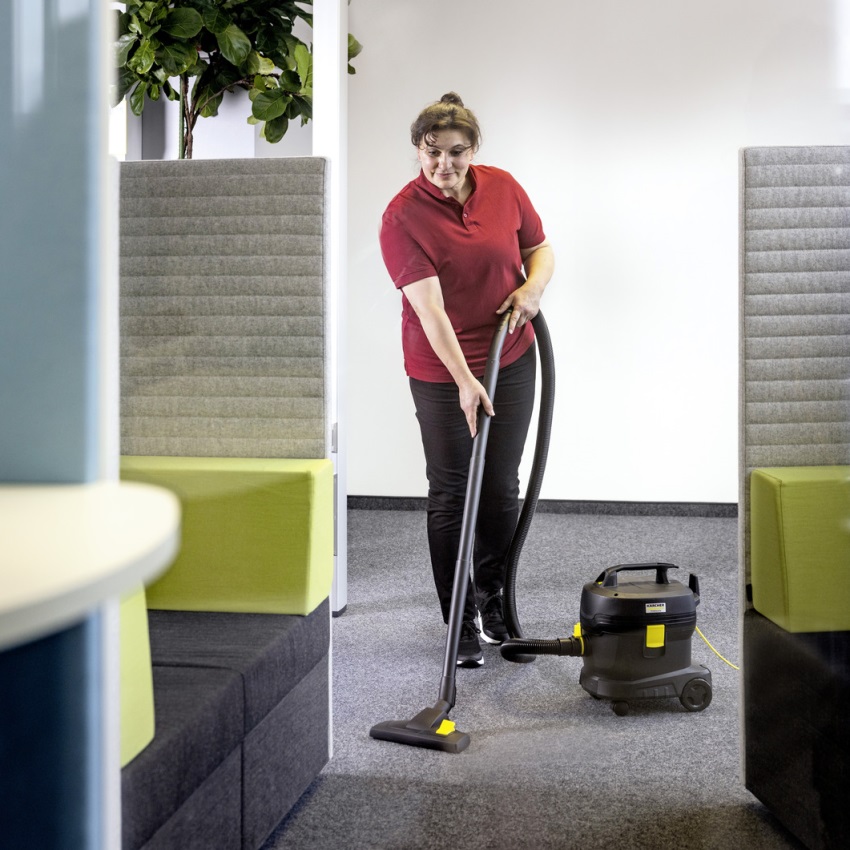 Еко прахосмукачка за офиси и хотели Karcher T 11/1 Classic Adv Re!Plast Go!Further - Image 3